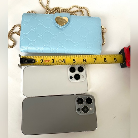 💯 GUCCI Heart Baby Blue Monogram Leather Wallet on Gold Chain w/ auth cert - Picture 10 of 13